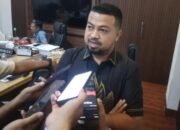 Ketua Komisi IV DPRD Provinsi Gorontalo, Moh. Ikbal Alaydrus, menyampaikan pandangan saat rapat pembahasan KUA-PPAS APBD 2027 bersama Dinas Ketenagakerjaan di DPRD Provinsi Gorontalo, Selasa (21/7/2026). Komisi IV mendorong Disnaker memperkuat program kewirausahaan untuk mencetak lebih banyak pengusaha muda/Hibata.id