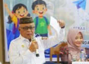 Bupati Gorontalo Sofyan Puhi saat saat membuka Capacity Building Forum Anak dalam rangka Hari Anak Nasional ke-42 Tahun 2026. (Foto: Humas)