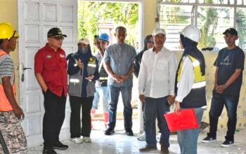 Bupati Gorontalo Sofyan Puhi meninjau revitalisasi sekolah penerima DAK 2026 di SDN 9 Limboto Barat, SDN 1 Limboto, dan SDN 18 Telaga Biru/Hibata.id
