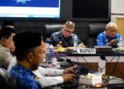 Bupati Gorontalo Sofyan Puhi memimpin koordinasi antisipasi musim kemarau dengan fokus pada penyediaan air bersih, perlindungan sektor pertanian, dan menjaga ketahanan pangan di Kabupaten Gorontalo/Hibata.id