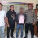 Kepolisian Resor Pohuwato menetapkan seorang pria berinisial FM (46) sebagai tersangka dalam kasus dugaan aktivitas pertambangan emas tanpa izin (PETI) di Desa Teratai. (Foto: Istw)