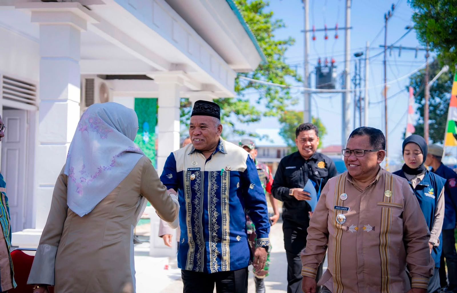 Pengukuhan dipimpin langsung Wakil Bupati Buton Tengah, Muh. Adam Basan, yang dirangkaikan dengan simulasi uji Standard Operating Procedure (SOP) penanggulangan bencana berbasis masyarakat/Hibata.id