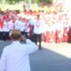 Bupati Bone Bolango Ismet Mile memimpin pembentangan Bendera Merah Putih sepanjang 50 meter di Centerpoint Bone Bolango sebagai pembuka rangkaian HUT Ke-81 RI/Hibata.id