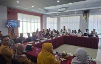 Komisi I DPRD Gorontalo bersama BPS memperkuat validasi DTSEN guna memastikan data sosial ekonomi akurat sehingga penyaluran bantuan sosial lebih tepat sasaran/Hibata.id