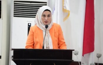 Indriani Dunda saat menyampaikan pandangan umum Fraksi NasDem dalam rapat paripurna DPRD Provinsi Gorontalo/Hibata.id