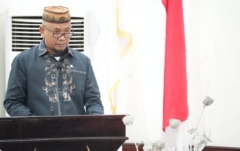 Hamzah Idrus saat membacakan Pandangan Umum Fraksi PKS DPRD Provinsi Gorontalo terkait Ranperda Perubahan APBD Tahun Anggaran 2026/Hibata.id