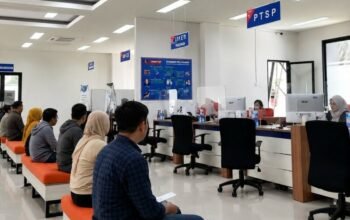 Kabupaten Bone Bolango meraih predikat Kinerja Sangat Baik pada penilaian PTSP dan PPB 2025 dengan nilai 87,872, meningkat dibanding tahun sebelumnya/Hibata.id