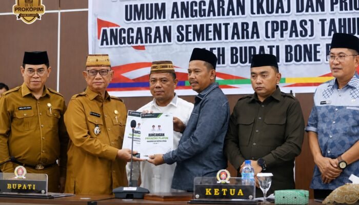Bupati Ismet Mile Serahkan KUA-PPAS 2027 ke DPRD Bone Bolango