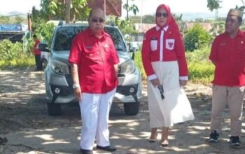 Wali Kota Gorontalo, Adhan Dambea, meninjau langsung lokasi pembangunan kantor Wali Kota baru di kawasan Eks Terminal 42, Kelurahan Tapa, Senin (3/8/2026). (Foto: Humas)