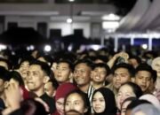 Ribuan warga memadati Lapangan Taruna Remaja, Kota Gorontalo, Senin malam, 17 Agustus 2026. (Foto: Humas)