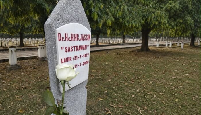H.B. Jassin, dan Pahlawan Kebudayaan