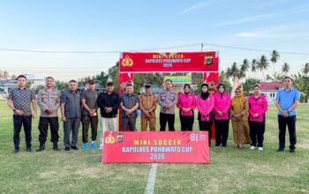 Kapolres Cup Mini Soccer 2026 resmi dibuka di Pohuwato. Sebanyak 16 klub bersaing memperebutkan gelar juara dalam rangka HUT RI ke-81/Hibata.id