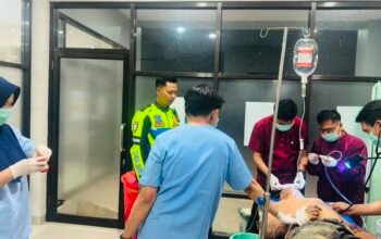 Motor Hilang Kendali di Jalan Palopo Marisa, Pengendara Terluka