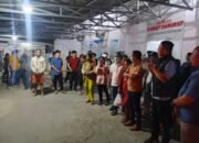 Wali Kota Kotamobagu Weny Gaib bersama Wakil Wali Kota Rendy Virgiawan Mangkat dan jajaran Forum Koordinasi Pimpinan Daerah (Forkopimda) memantau langsung penanganan korban kecelakaan dalam ajang drag race di Kelurahan Upai, Kecamatan Kotamobagu Utara. (Foto: Humas)