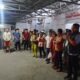 Wali Kota Kotamobagu Weny Gaib bersama Wakil Wali Kota Rendy Virgiawan Mangkat dan jajaran Forum Koordinasi Pimpinan Daerah (Forkopimda) memantau langsung penanganan korban kecelakaan dalam ajang drag race di Kelurahan Upai, Kecamatan Kotamobagu Utara. (Foto: Humas)