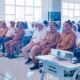 Bupati Buton Tengah (Buteng) Azhari saat mengunjungi SNT Buteng pada hari pertama pelaksanaan Masa Pengenalan Lingkungan Sekolah (MPLS) angkatan pertama, Senin, 10 Agustus 2026. (Foto: Humas)