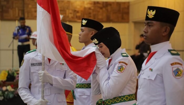 Wawali Rendy Kukuhkan Paskibraka Kotamobagu 2026