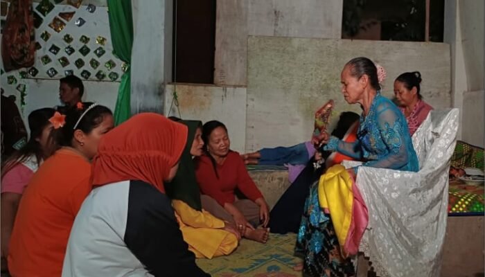 Motayok: Tradisi Membaca Sakit, Manusia, dan Alam