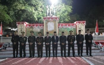 Wali Kota Kotamobagu Weny Gaib bersama Wakil Wali Kota Rendy Virgiawan Mangkat dan jajaran Forum Koordinasi Pimpinan Daerah (Forkopimda) mengikuti Apel Kehormatan dan Renungan Suci dalam rangka memperingati HUT ke-81 Kemerdekaan Republik Indonesia. (Foto: Humas)