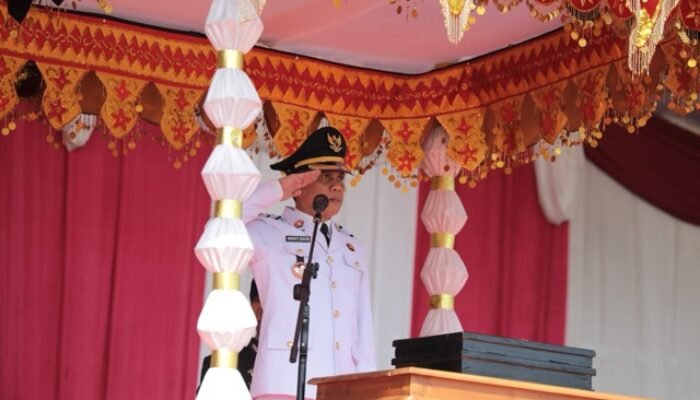 Weny Gaib Pimpin Upacara HUT ke-81 RI di Kotamobagu, ASN Terima Tanda Kehormatan