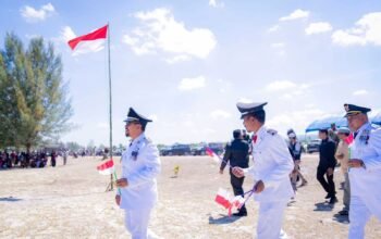 Pantai Katembe di Desa Madongka, Kecamatan Lakudo, Buton Tengah, Sulawesi Tenggara, berubah menjadi panggung nasionalisme pada Senin, 17 Agustus 2026. (Foto: Humas)