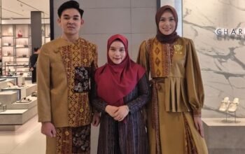 Swarna Mongondow, salah satu koleksi karya Titi Nurmala Kekenusa, sebelum ditampilkan dalam ajang Modest Fashion Professional Competition di Manado Town Square. (Foto: Istw)