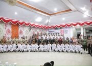 Wali Kota Kotamobagu Weny Gaib bersama Wakil Wali Kota Kotamobagu Rendy Virgiawan Mangkat dan Forum Koordinasi Pimpinan Daerah (Forkopimda) menghadiri resepsi kenegaraan dalam rangka memperingati Hari Ulang Tahun (HUT) ke-81 Kemerdekaan Republik Indonesia. (Foto: Humas)