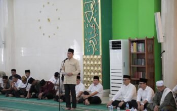 Pemerintah Kota Kotamobagu menggelar doa bersama di Masjid Agung Baitul Makmur, Rabu, 19 Agustus 2026. (Foto: Humas)
