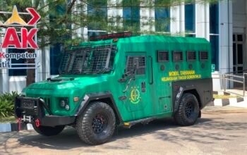 Pengurus KONI Diperiksa di Kejati Gorontalo, Mobil Tahanan Terparkir Cantik