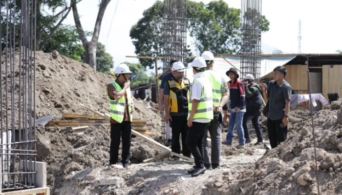 Wali Kota Kotamobagu Cek Jalan hingga Stadion Gelora Ambang