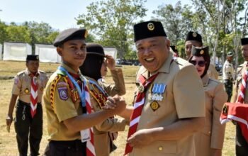 Wakil Bupati Gorontalo Tonny S. Junus membuka Perkemahan SWBB 2026 yang diikuti 700 peserta dari 24 gudep di Bumi Perkemahan Bongohulawa, Limboto/Hibata.id