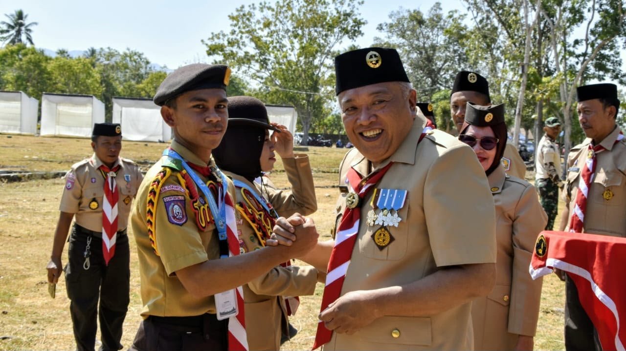 Wakil Bupati Gorontalo Tonny S. Junus membuka Perkemahan SWBB 2026 yang diikuti 700 peserta dari 24 gudep di Bumi Perkemahan Bongohulawa, Limboto/Hibata.id