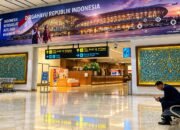 Bandara Soekarno-Hatta menghentikan sementara penerbangan hingga Senin pukul 08.59 WIB akibat aktivitas Gunung Anak Krakatau dan sebaran abu vulkanik/Hibata.id