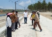 Komisi III DPRD Provinsi Gorontalo meninjau proyek pengendalian banjir Sungai Bone senilai Rp12 miliar di Suwawa Tengah yang telah rampung 100 persen/Hibata.id