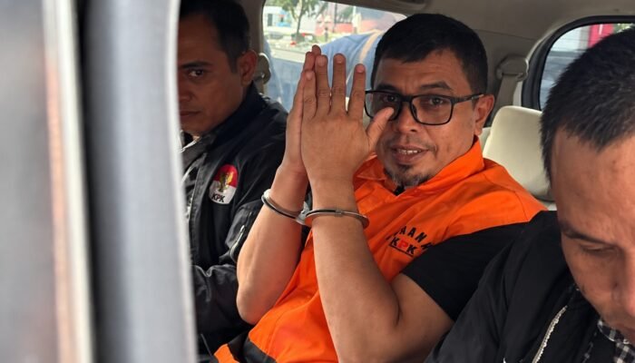 KPK Tetapkan Bupati Bolmut Sirajudin Lasena sebagai Tersangka