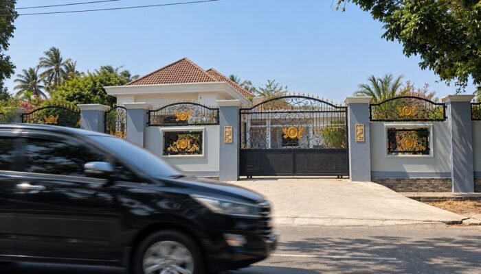 Sehari Usai Penggeledahan KPK, Rumah Haji Pulu di Pohuwato Mendadak Sunyi