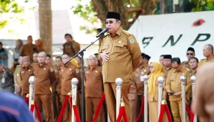 Pimpin Apel, Adhan Dambea Soroti Disiplin ASN Pemkot Gorontalo