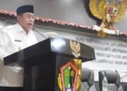 Wali Kota Gorontalo, Adhan Dambea dalam rapat paripurna penandatanganan nota kesepakatan Kebijakan Umum Perubahan Anggaran (KUPA) dan Prioritas Plafon Anggaran Sementara (PPAS) Perubahan APBD Kota Gorontalo 2026 di DPRD Kota Gorontalo, Rabu, 9 September 2026. (Foto: Humas)