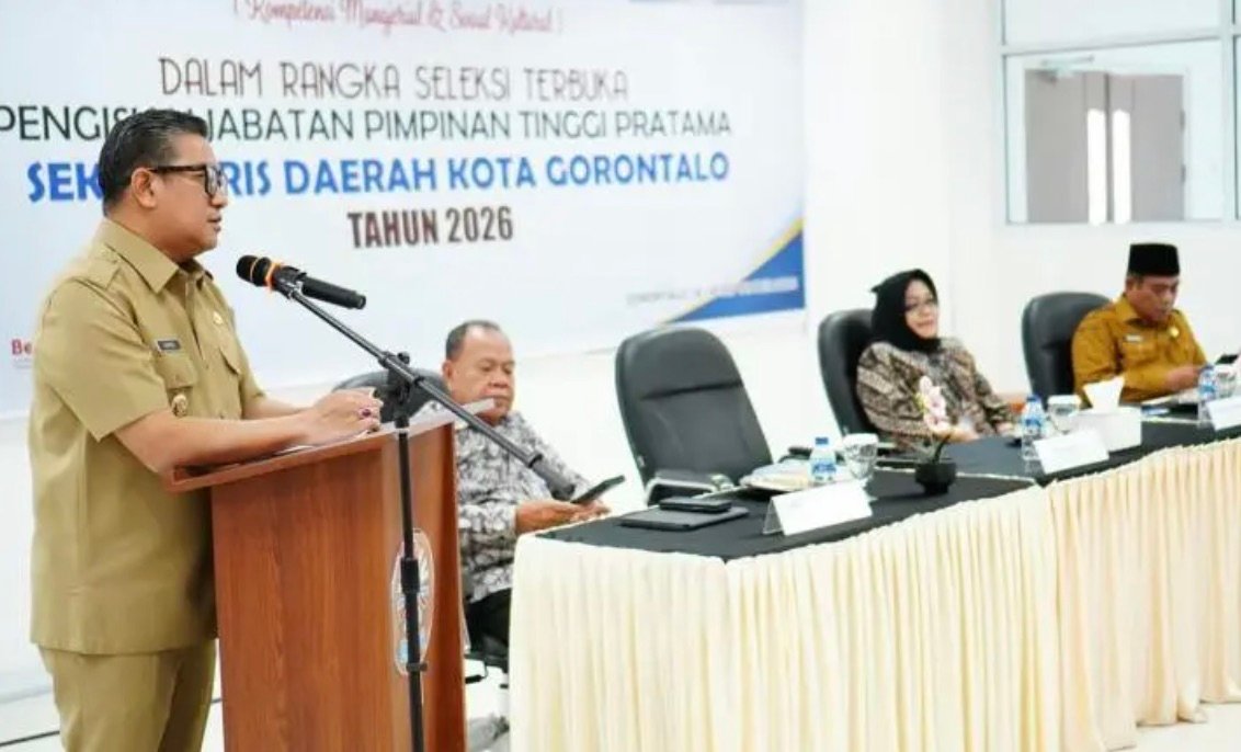 Wakil Wali Kota Gorontalo, Indra Gobel,aat memberikan sambutan dalam tahapan seleksi terbuka pengisian Jabatan Pimpinan Tinggi (JPT) Pratama Sekda Kota Gorontalo di JPSCPKP ASN BKN Gorontalo, Senin, 14 September 2026. (Foto: Humas)