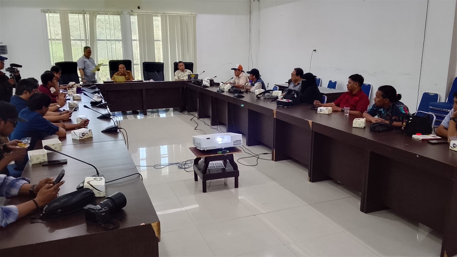Musyawarag Forum Media Parlemen Puncak Botu. (Foto: Istw)