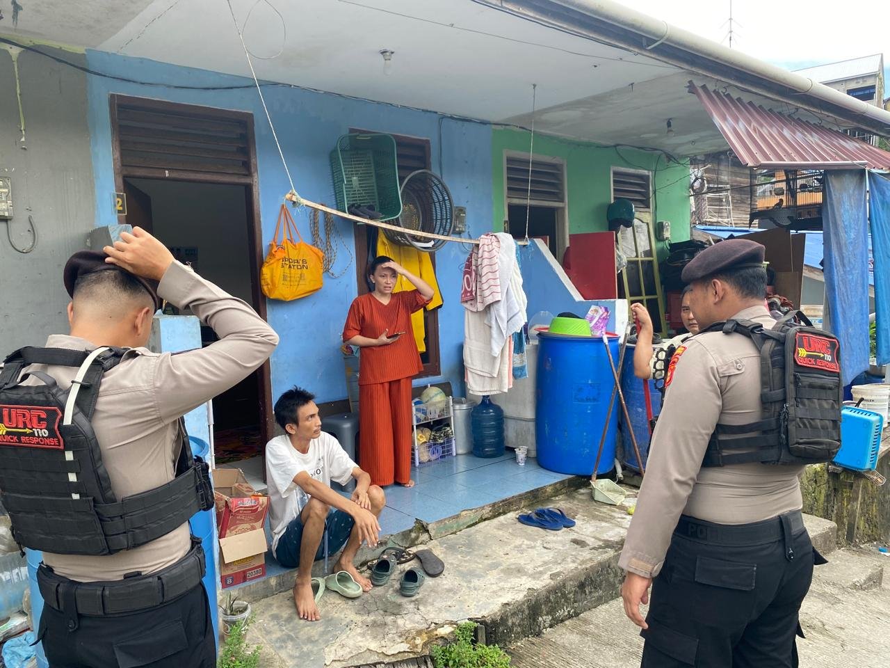 Polresta Balikpapan melalui Satgas Karhutla meningkatkan patroli dan edukasi kepada warga untuk mencegah karhutla serta kebakaran di kawasan permukiman/Hibata.id