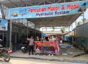 Polsek Sungai Pinang mengajak warga Gunung Lingai, Samarinda, berperan aktif mencegah karhutla dan segera melaporkan jika menemukan titik api/Hibata.id