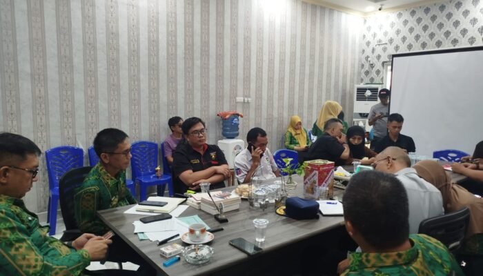 Antrean BBM Mengular, Pemkot Kotamobagu Rapatkan Pengelola SPBU