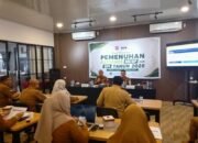 Sekda Iwan Mustapa saat menghadiri Rapat Koordinasi Pemenuhan Evidence MCSP dan SPI 2026 di Naffil Cafe dan Resto, Senin (7/9/2026). (F.Indra/Diskominfo)