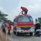 Kebakaran lahan terjadi di kawasan Green Palm, Samarinda Ulu. Tim gabungan memadamkan api yang berdampak pada sekitar satu hektare lahan/Hibata.id