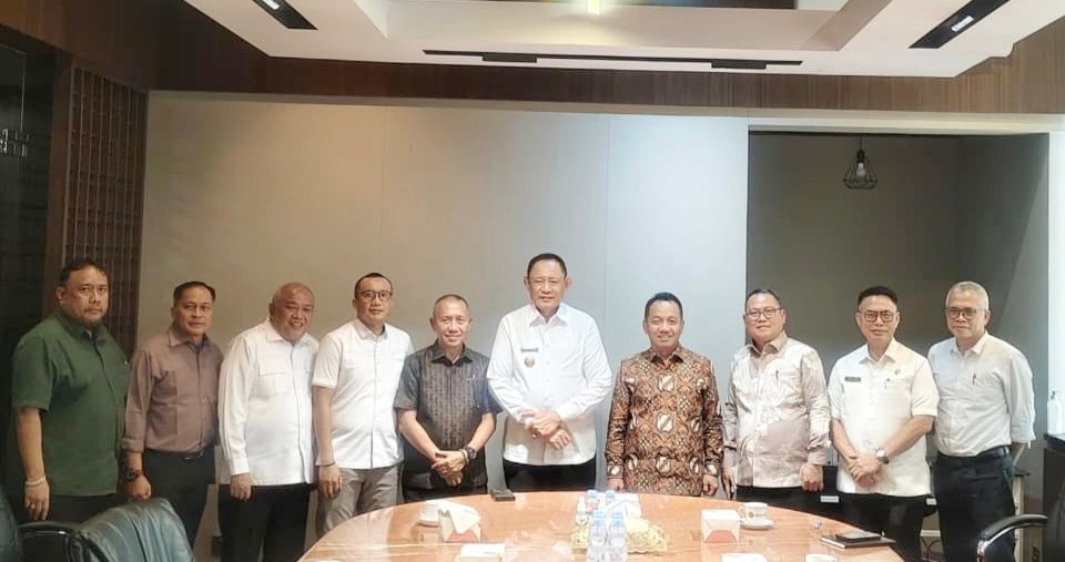 Pemkab Bone Bolango mendorong percepatan dokumen pengelolaan WPR. Sebanyak 22 blok telah ditetapkan dan ditargetkan berproses menuju legalitas/Hibata.id