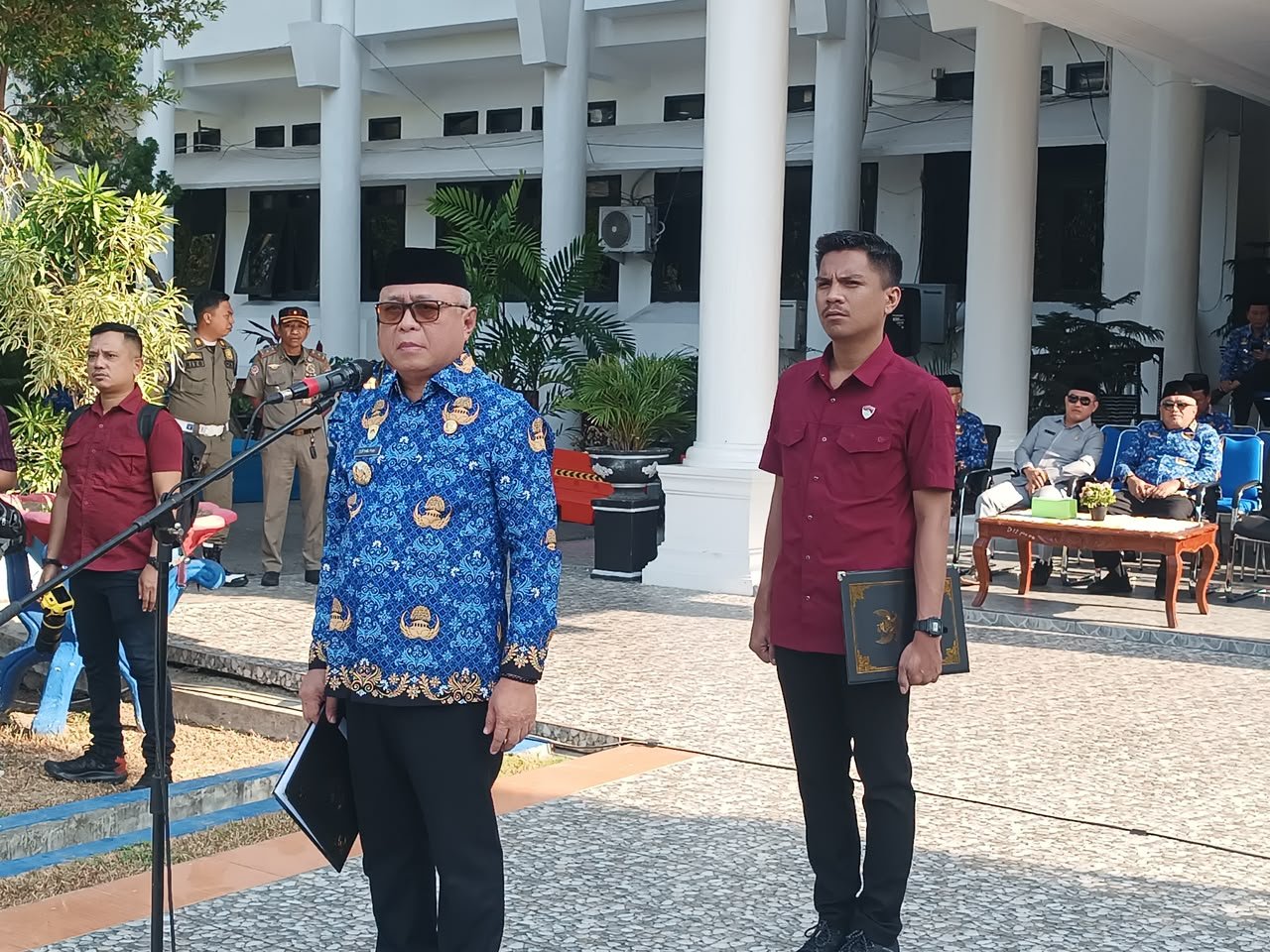 Bupati Gorontalo Sofyan Puhi meminta ASN memperkuat disiplin, integritas, kinerja, dan pelayanan publik serta mempercepat program pembangunan daerah/Hibata.id