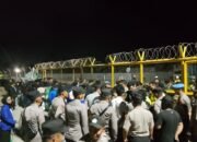 Cipayung Plus menggelar demo di Pani Gold Mine Pohuwato. Mahasiswa menuntut transparansi izin tambang dan dialog dengan penambang lokal/Hibata.id