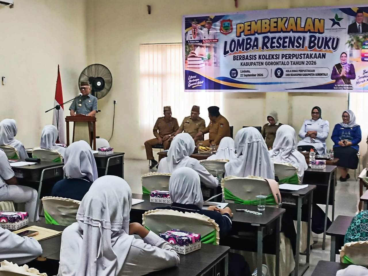 Bupati Gorontalo Sofyan Puhi mendorong penguatan budaya baca dan literasi generasi muda melalui Lomba Resensi Buku Kabupaten Gorontalo 2026/Hibata.id