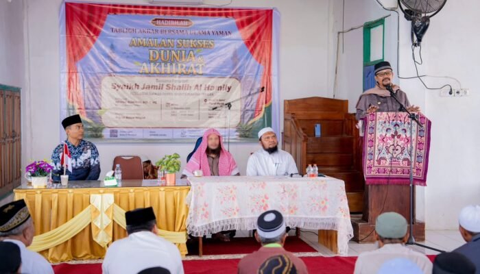 Bupati Buton Tengah Tegaskan Pembangunan Tak Hanya Soal Infrastruktur
